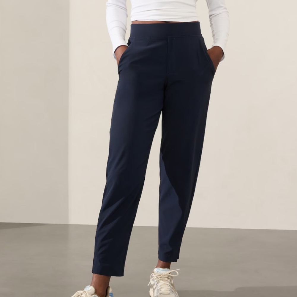 ATHLETA BROOKLYN MID RISE ANKLE PANT